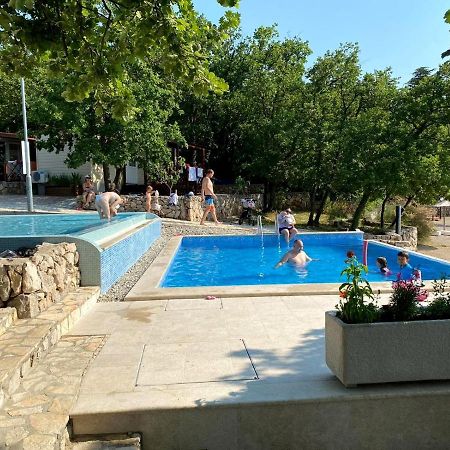 Krk Mobile Homes Klimno Bagian luar foto