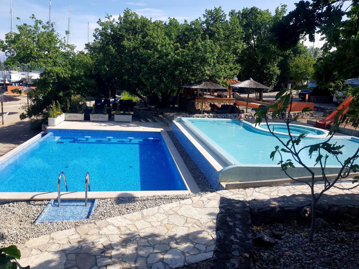 Krk Mobile Homes Klimno Bagian luar foto