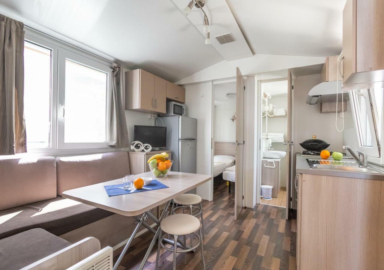 Krk Mobile Homes Klimno Bagian luar foto